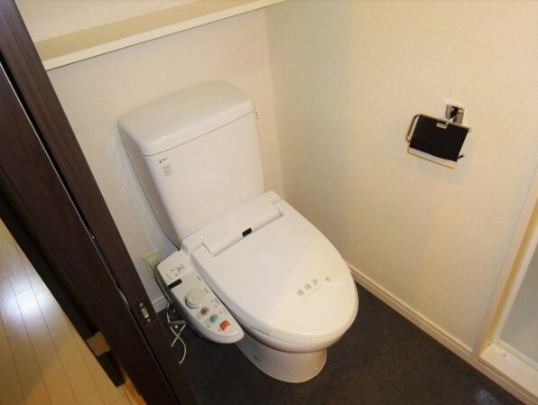 ラグジュアリーアパートメント御徒町の物件内観写真